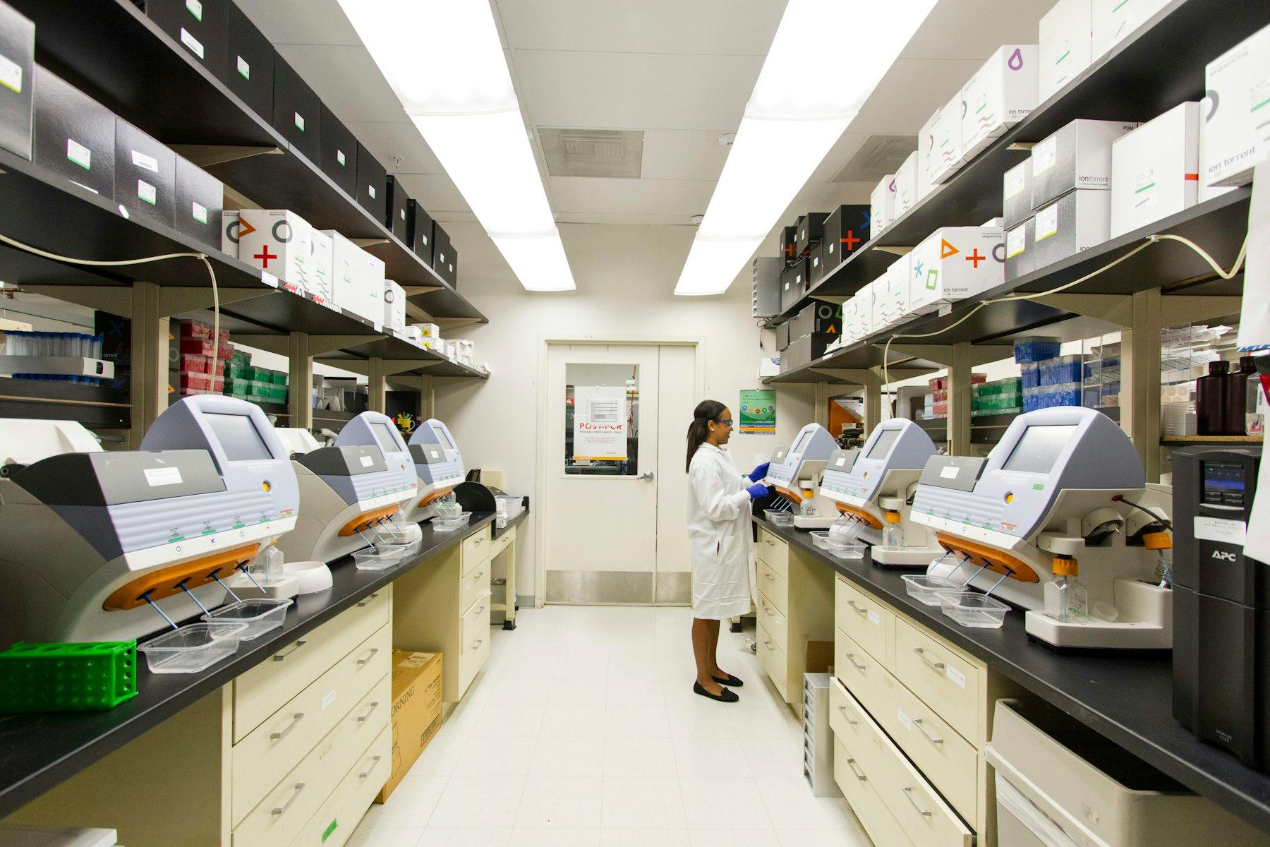 Clinical laboratory and healthcare practice compliance in Oncology & Hospital Centers